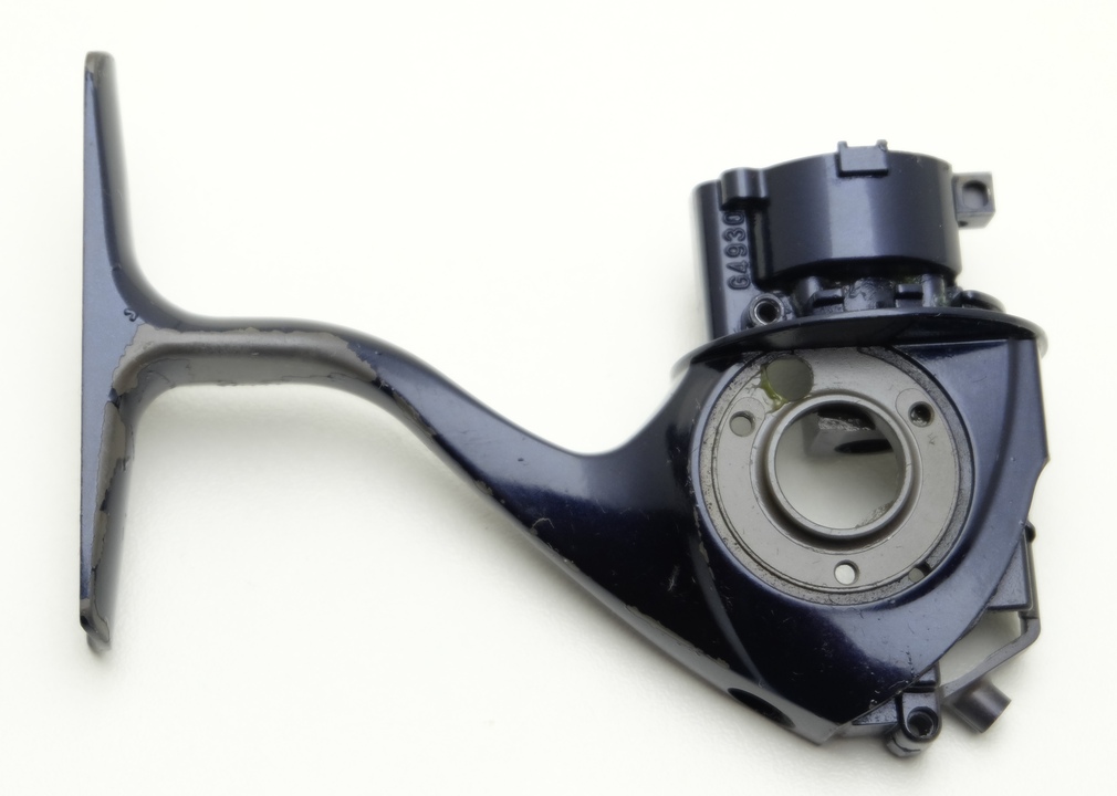 Корпус daiwa certate 04 2500 деталь на схеме под номером 51