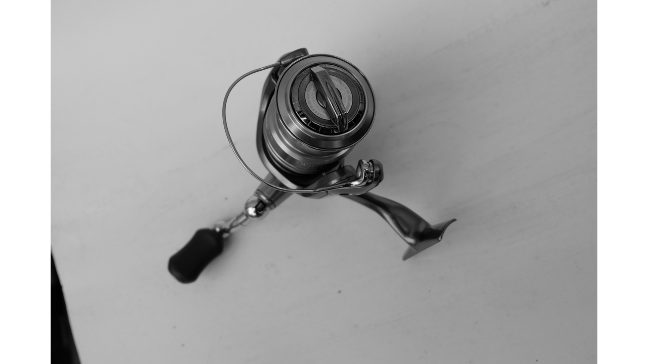 Shimano twinpower 08 2500s с то Shimano twinpower 08 2500s с то