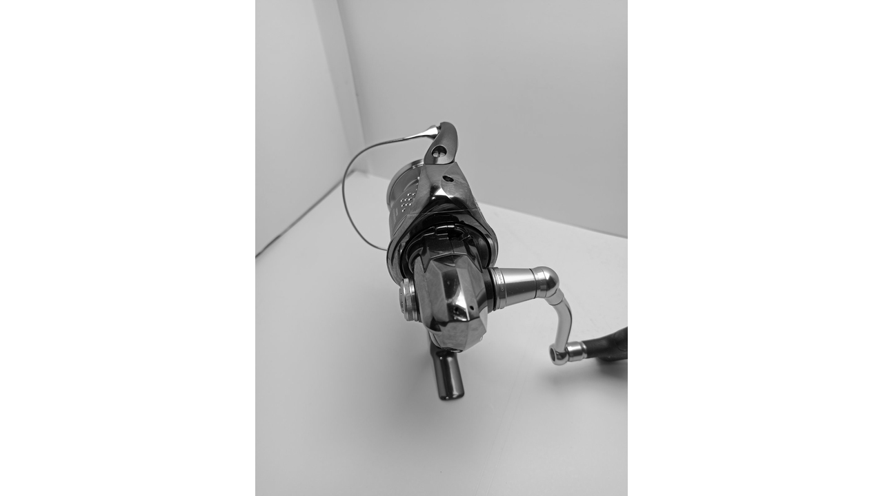 Катушка спиннинговая shimano stella 10 4000xg Катушка спиннинговая shimano stella 10 4000xg