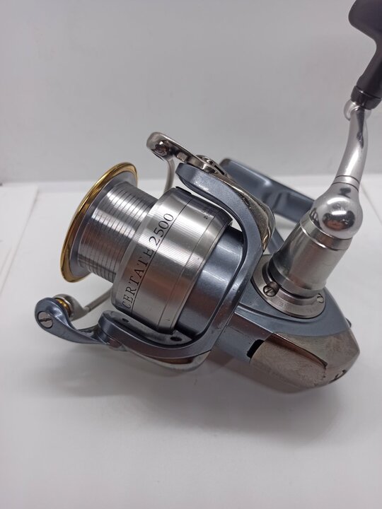 Катушка спиннинговая daiwa finesse custom 2506