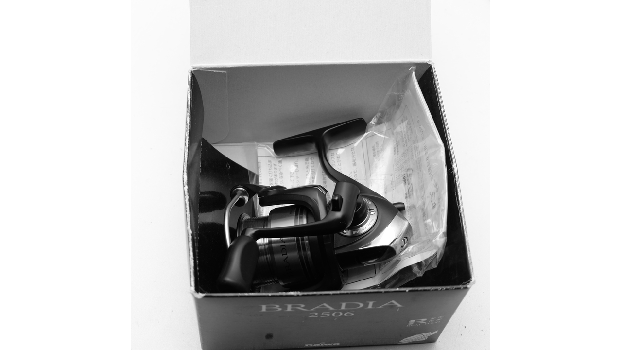 Катушка спиннинговая daiwa bradia 2506 c то