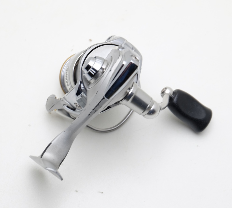 Катушка спиннинговая daiwa luvias 07 1003 с то Катушка спиннинговая daiwa luvias 07 1003 с то