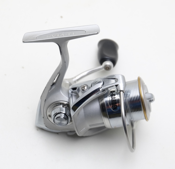 Катушка спиннинговая daiwa luvias 07 1003 с то