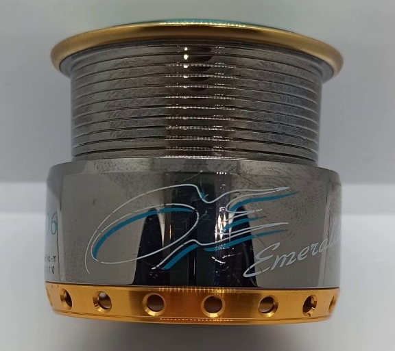 Шпуля daiwa emeraldas 09 2506 