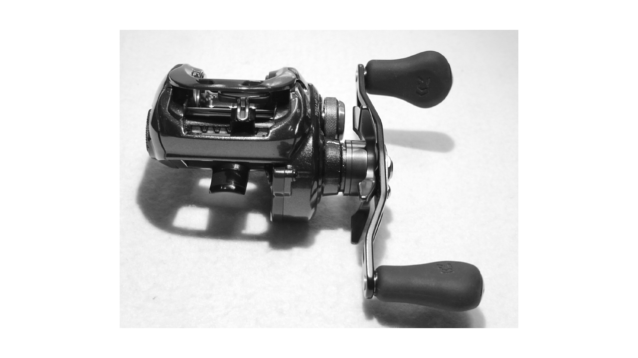 Мультипликаторная катушка daiwa tatula hd custom 153hl-tw