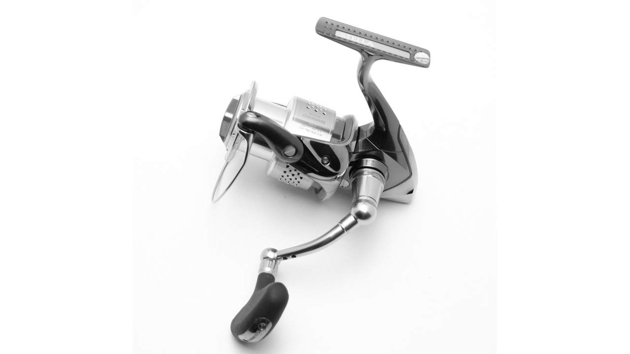 Катушка спиннинговая shimano stella 10 4000xg Катушка спиннинговая shimano stella 10 4000xg