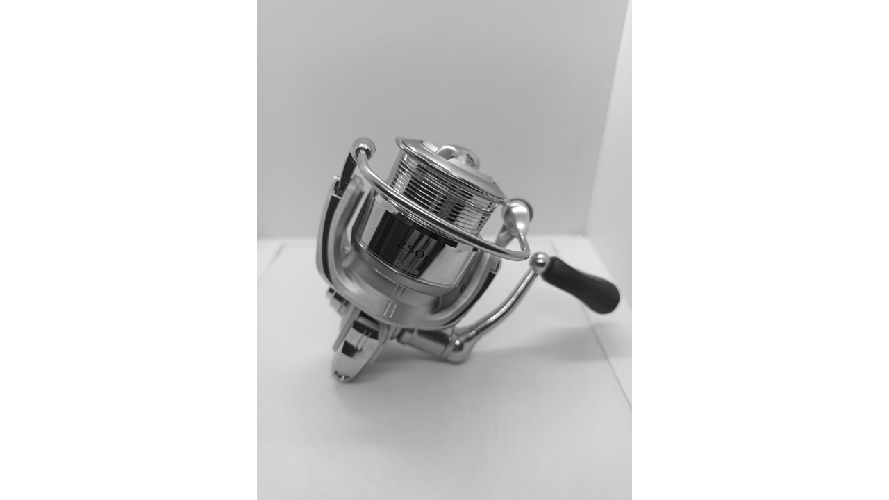 Катушка безынерционная daiwa luvias 07 2506