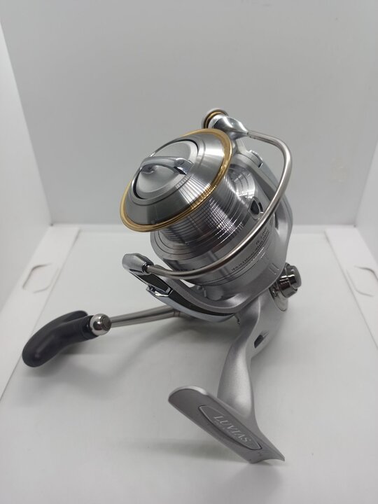 Катушка спиннинговая daiwa luvias 07 3000