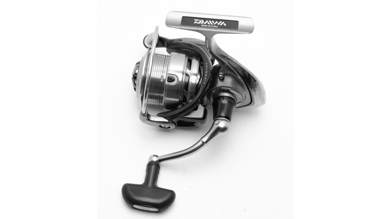 Катушка спиннинговая daiwa exceller 17 2506h суперцена!
