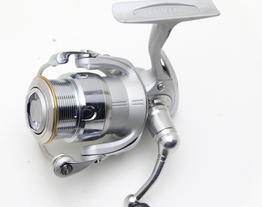 Катушка спиннинговая daiwa luvias 07 1003 с то