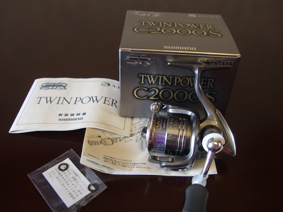 Катушка спиннинговая shimano 08 twin power c2000s