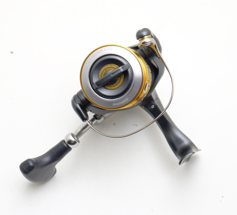 Катушка спиннинговая shimano rarenium 09 ci4 c3000 как новая!