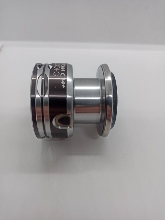 Шпуля shimano rarenium 12 c3000hg