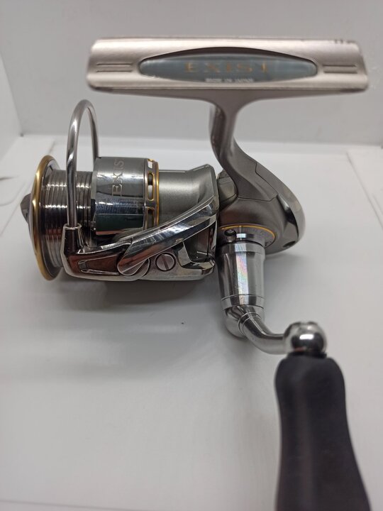 Катушка спиннинговая daiwa exist 05 2508