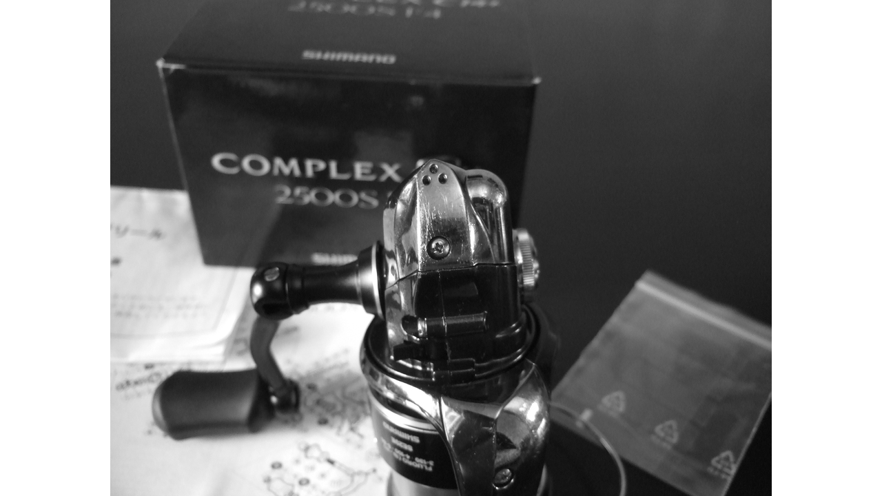 Катушка спиннинговая shimano 13 complex ci4+ 2500s f4 Катушка спиннинговая shimano 13 complex ci4+ 2500s f4