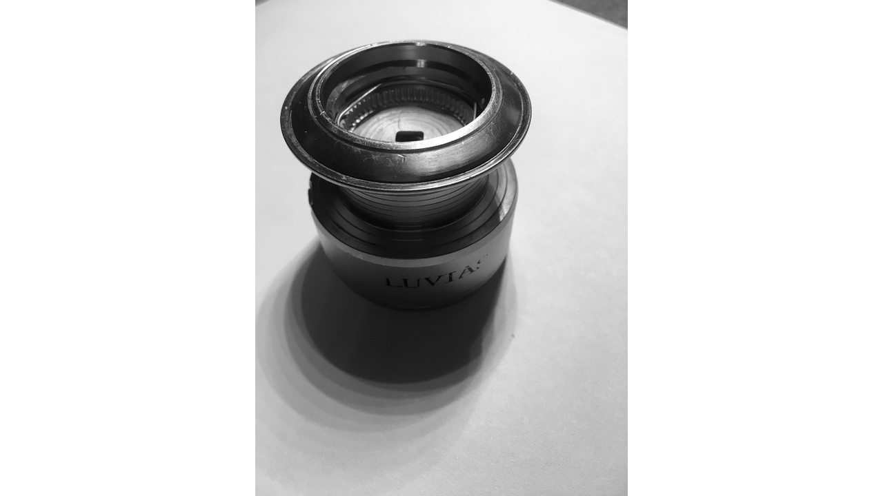 Шпуля daiwa luvias 07 2500 суперцена Шпуля daiwa luvias 07 2500 суперцена