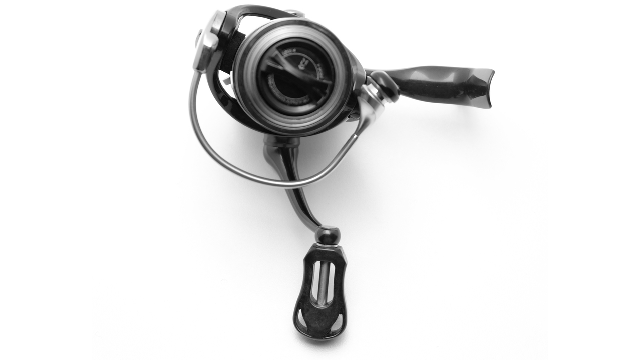 Катушка спиннинговая daiwa aegis 13 1003rh Катушка спиннинговая daiwa aegis 13 1003rh