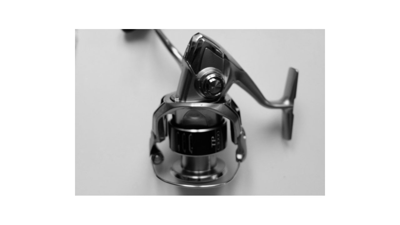 Shimano twinpower 15 c3000 с то