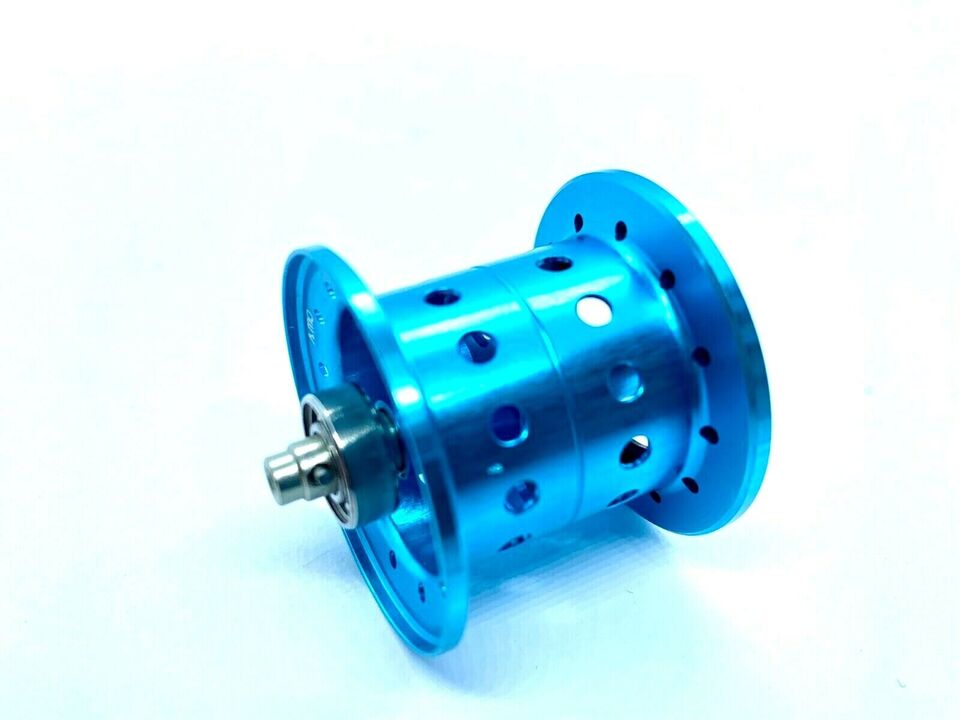 Шпуля abu garcia microcast spool revo 3 sx & revo 4 sx series blue с маленьким индуктором 