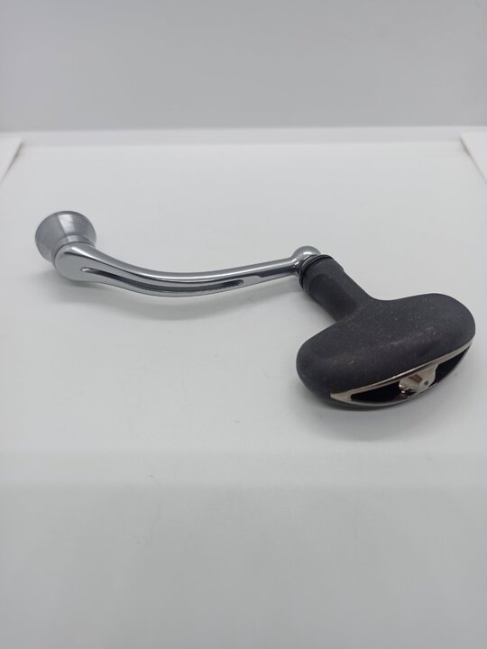 Ручка daiwa 18 exist 4000 60 мм плечо