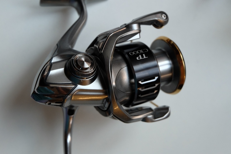 Shimano twinpower 15 c3000 с то