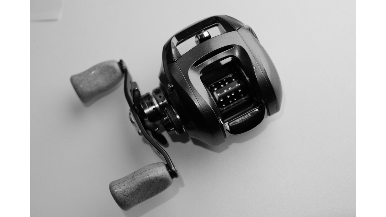 Мультипликаторная катушка daiwa steez 100hl