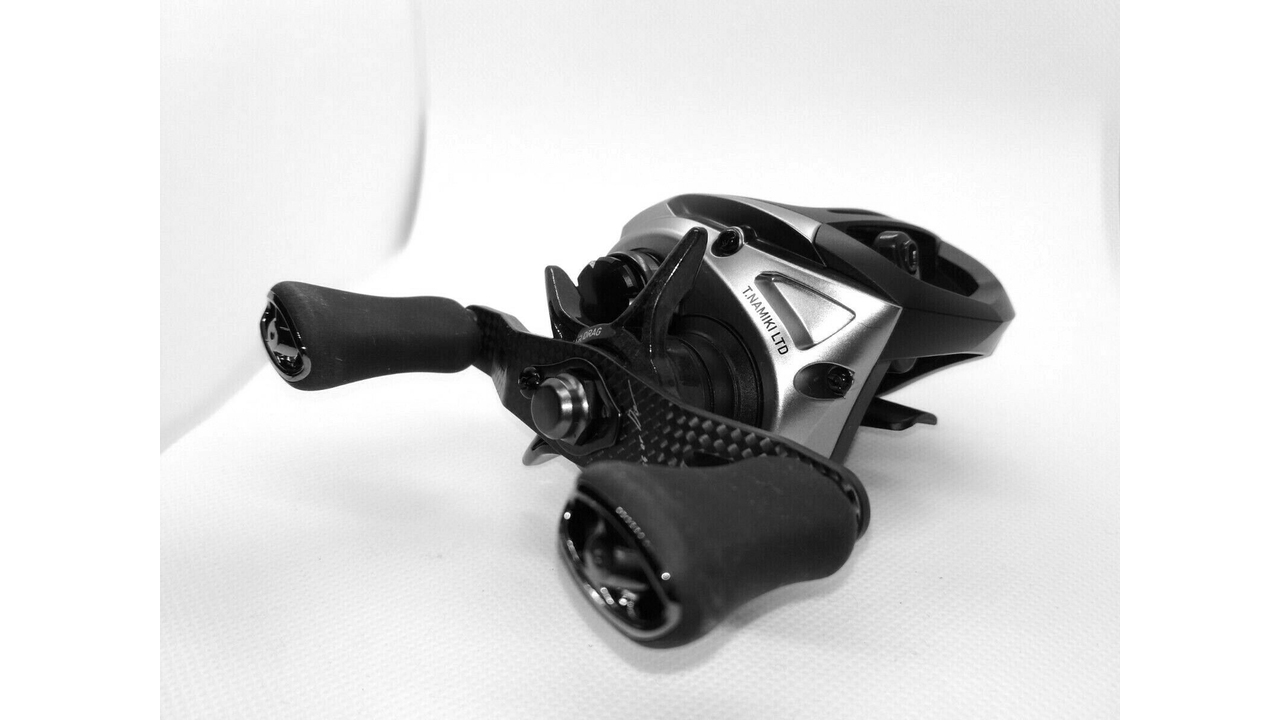 Катушка мультипликаторная daiwa sv light ltd 8.1 tn left / right hand Катушка мультипликаторная daiwa sv light ltd 8.1 tn left / right hand