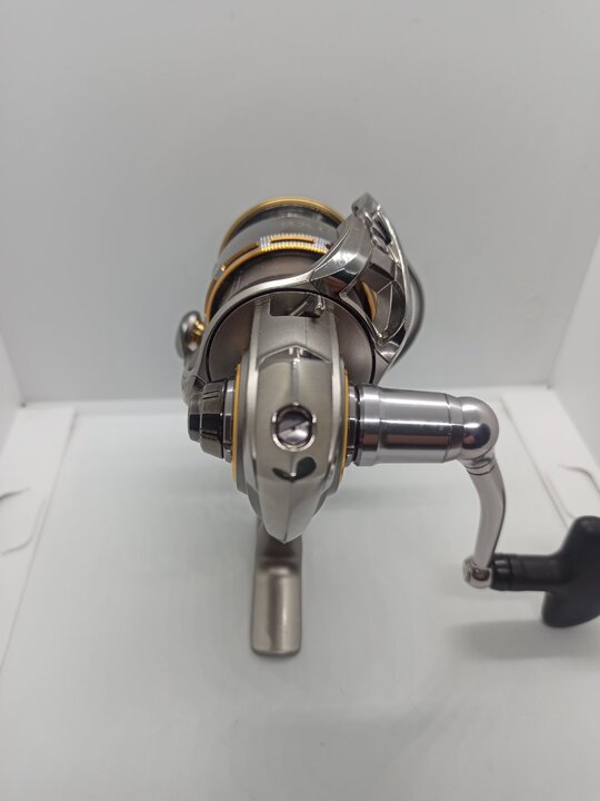 Катушка спиннинговая daiwa exist 05 2508r Катушка спиннинговая daiwa exist 05 2508r