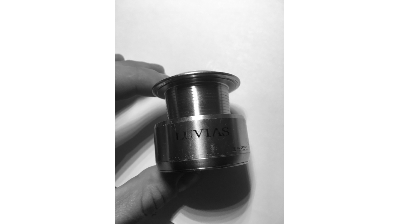 Шпуля daiwa luvias 07 2500 суперцена Шпуля daiwa luvias 07 2500 суперцена