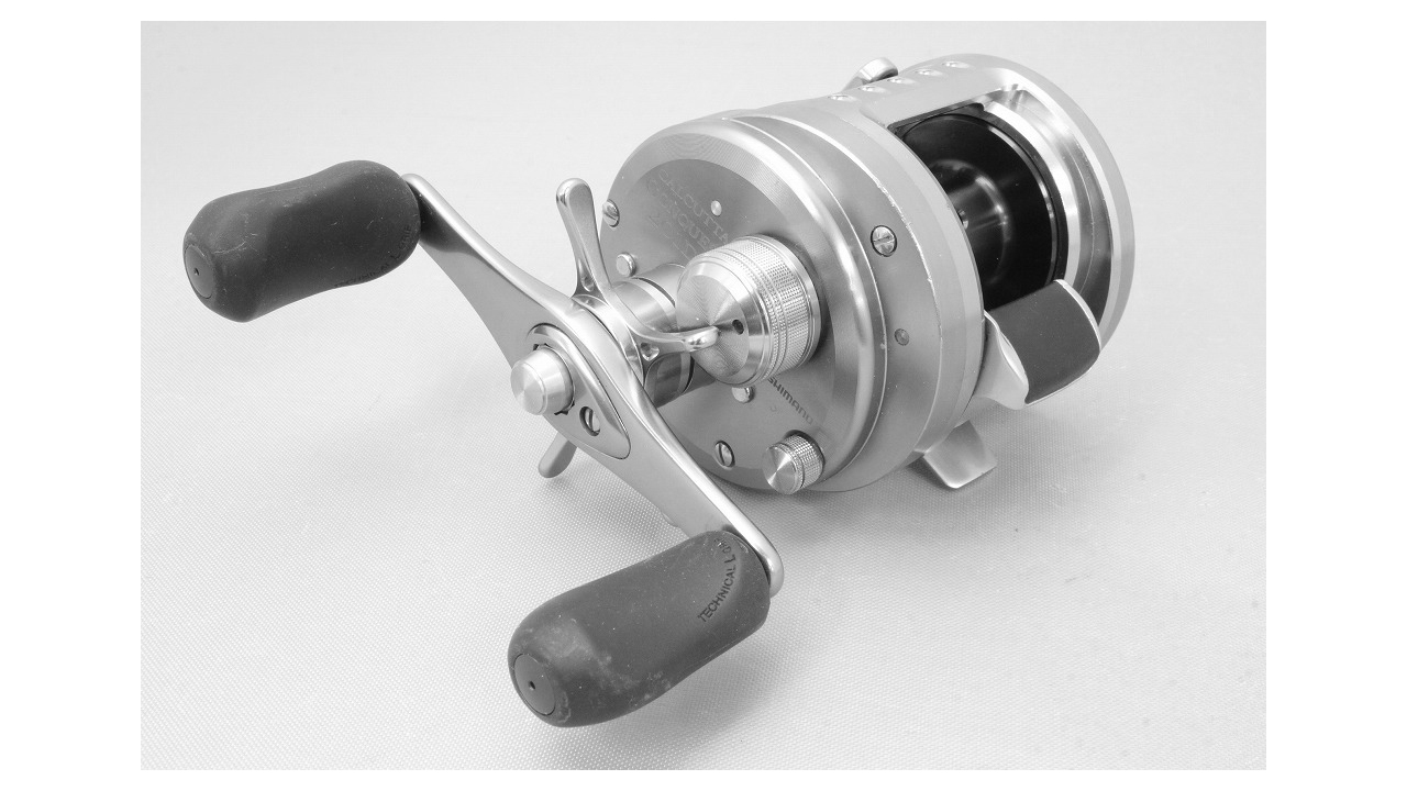 Shimano 09 calcutta conquest 201-dc baitcasting reel