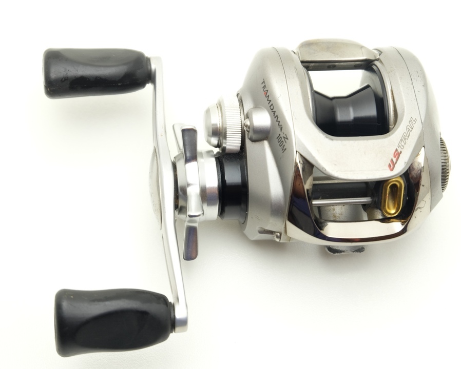 Бесконечник с бегунком daiwa td-z 100 u. s. right  trail  деталь № 36, 41