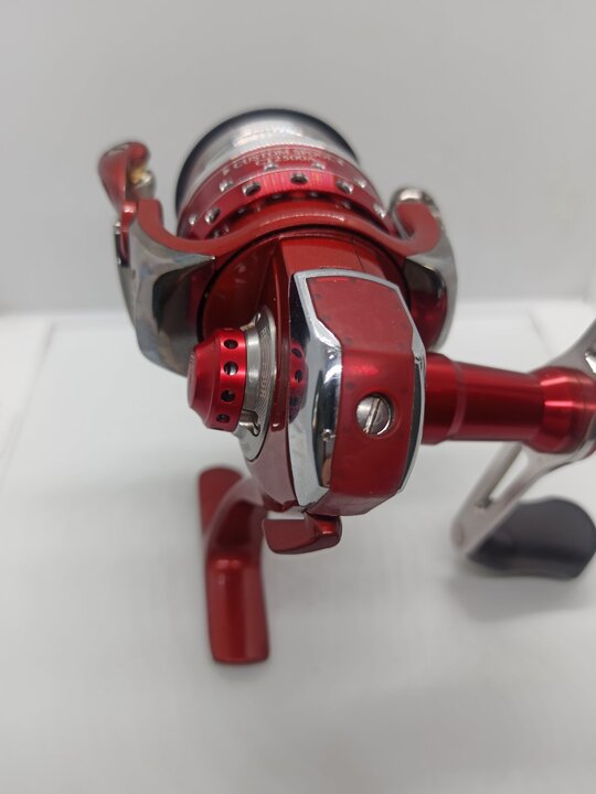 Катушка daiwa certate custom body 2500 в тюнинге 