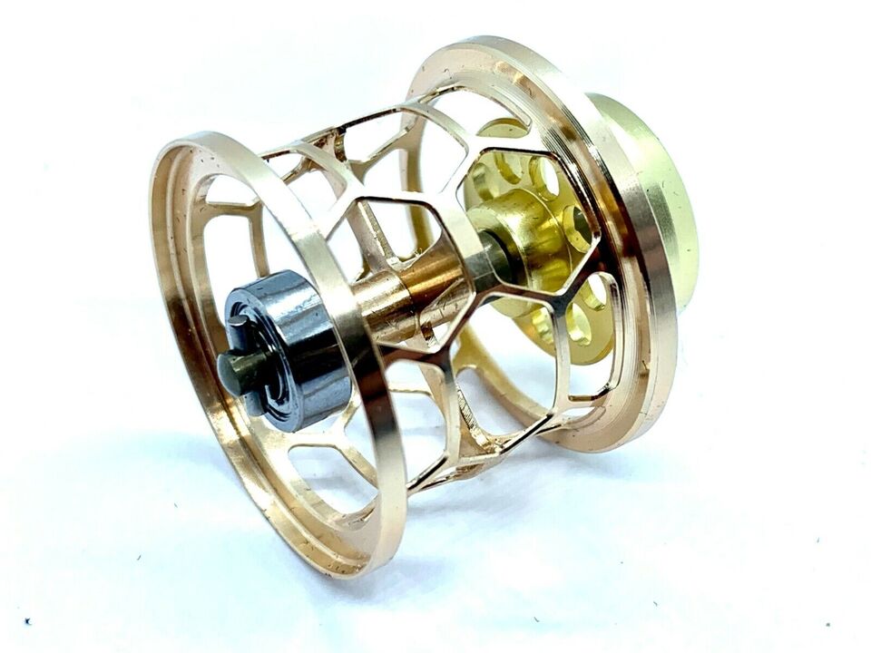 Шпуля daiwa ct bfs honeycomb spool / d.30 / steez ct / alphas ct / millionaire ct gold